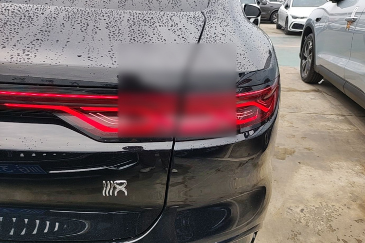 BYD Han 2024 car image #8