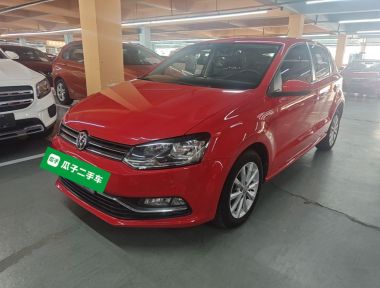 Volkswagen Polo 2016 car image 