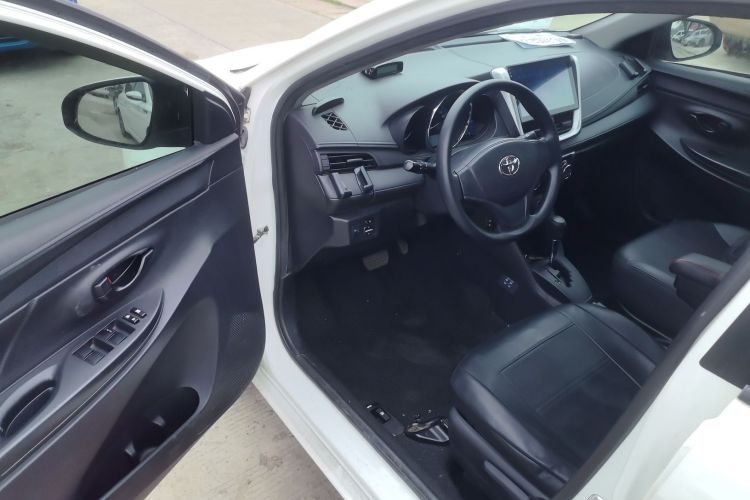 Toyota Vios 2017 #16 Toyota Vios 2017 car image #16