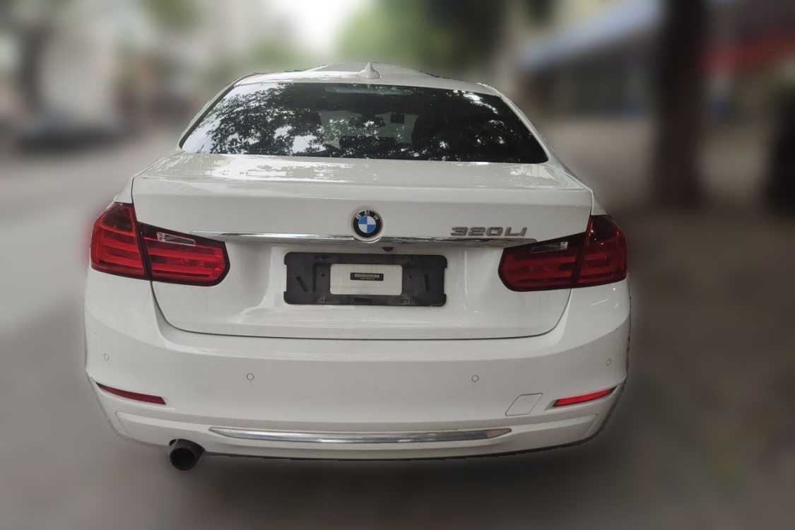 BMW 3 Series 2015 car image #6