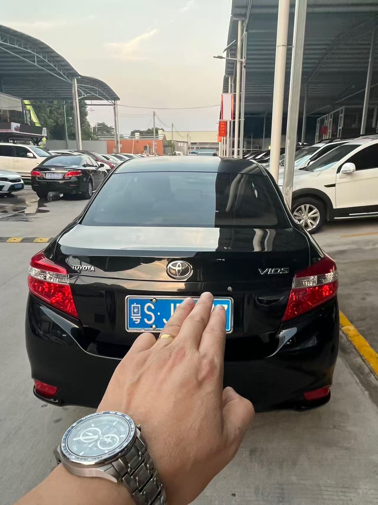 Toyota Vios 2015 car image #9