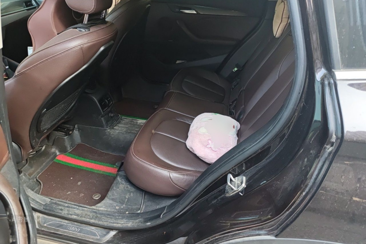BMW X1 2018 #19 BMW X1 2018 car image #19