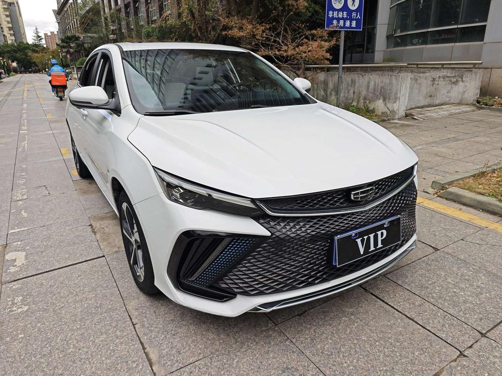 GEELY Emgrand L 2022 car image #3