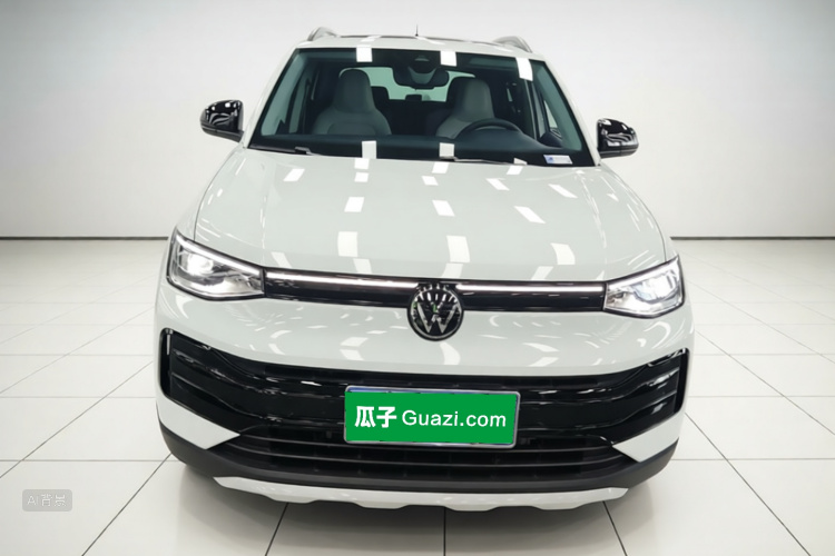 Volkswagen Tharu 2026 #3 Volkswagen Tharu 2026 car image #3