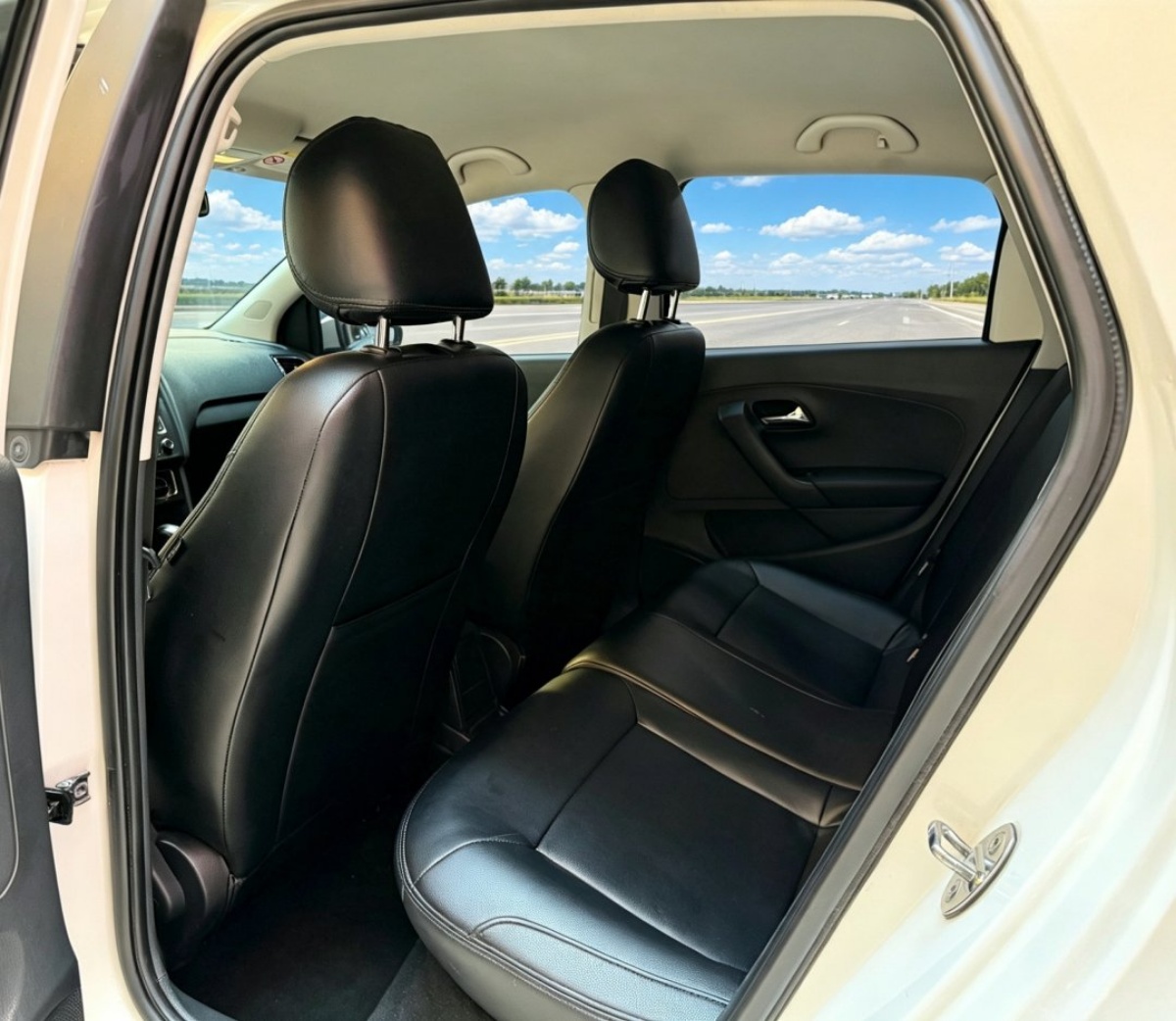 Volkswagen Polo 2015 #6 Volkswagen Polo 2015 immagine di auto #6