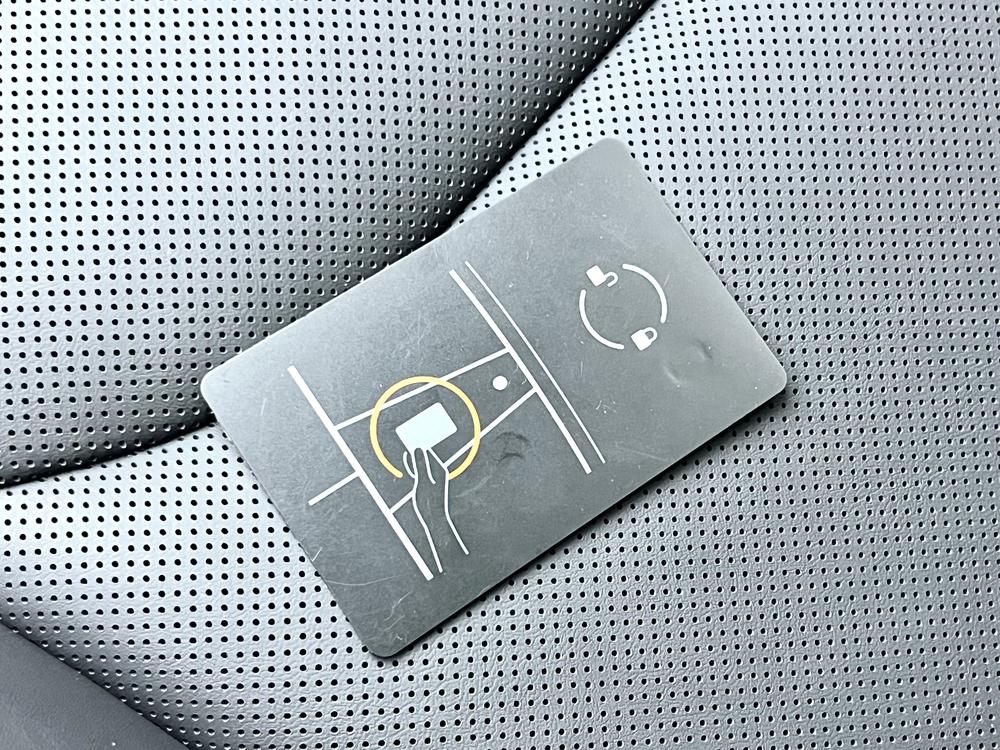 Tesla Model 3 2025 car image #11