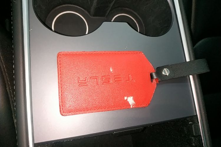 Tesla Model 3 2022 car image #9