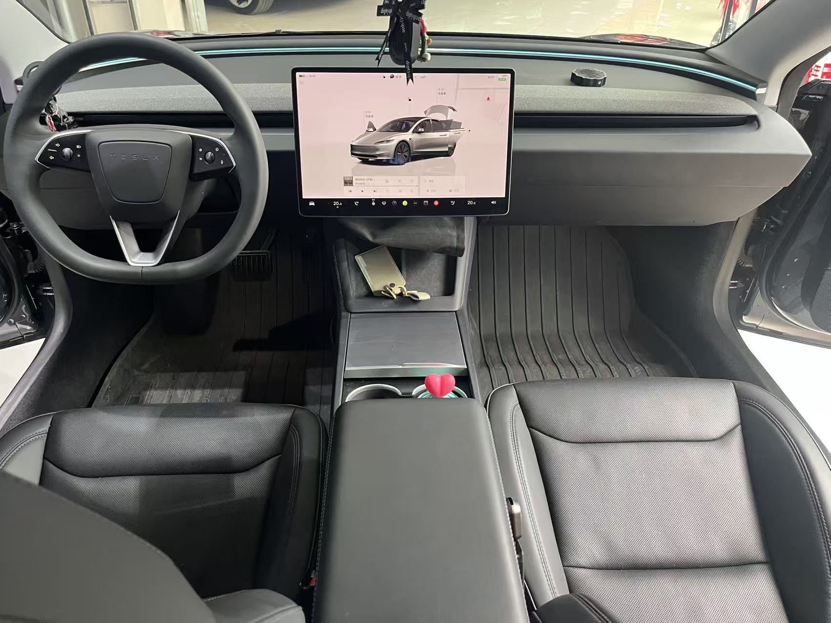Tesla Model 3 2024 #9 Tesla Model 3 2024 car image #9