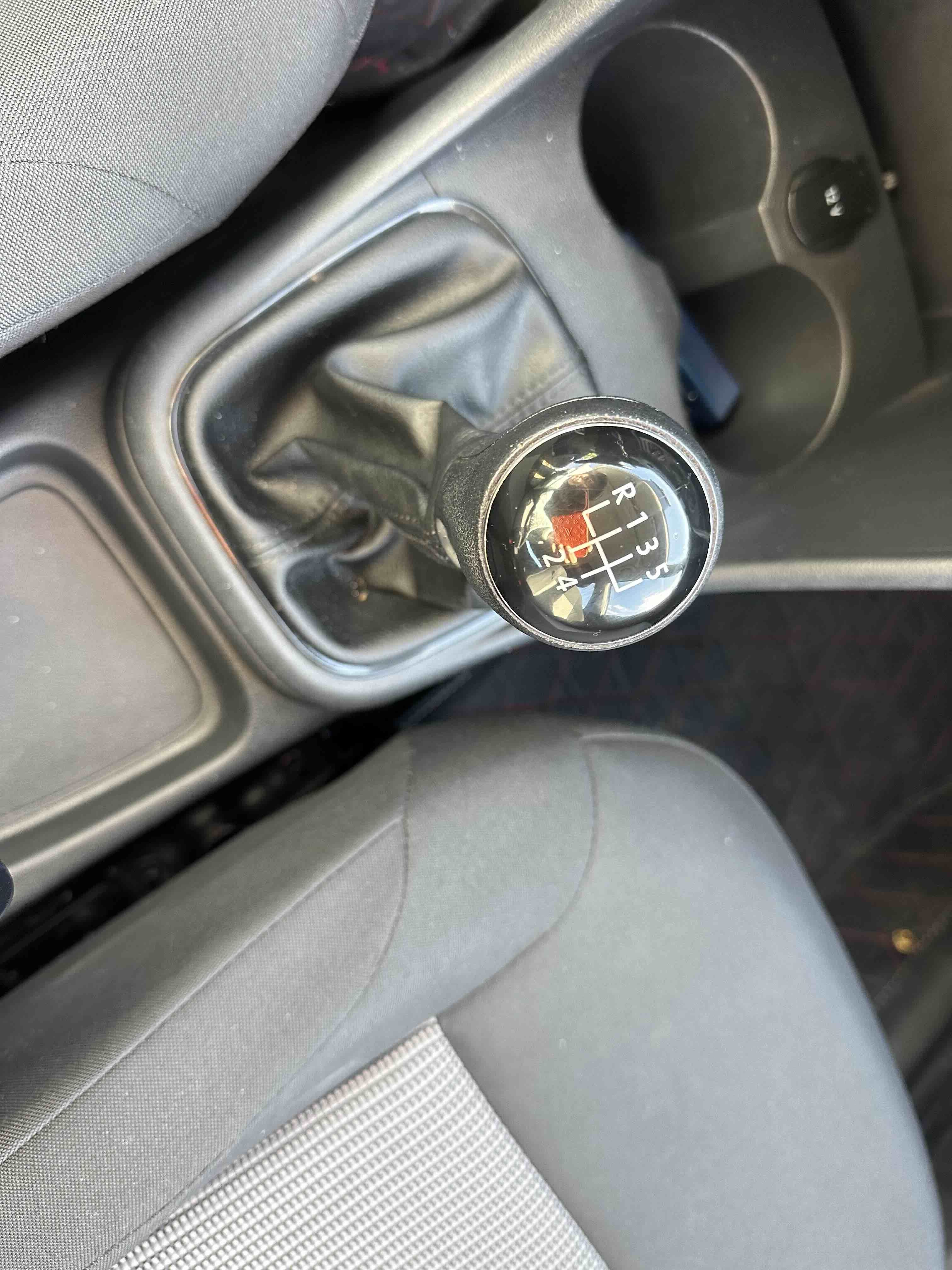 Volkswagen Polo 2019 immagine di auto #4