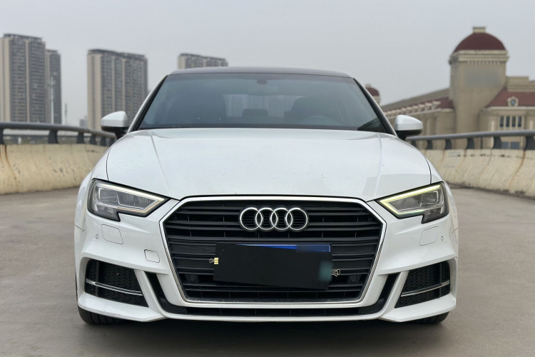 Audi A3 2020 car image #3