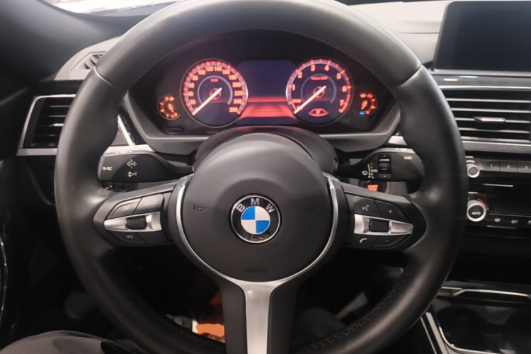 BMW 3 Series GT 2019 car image #15