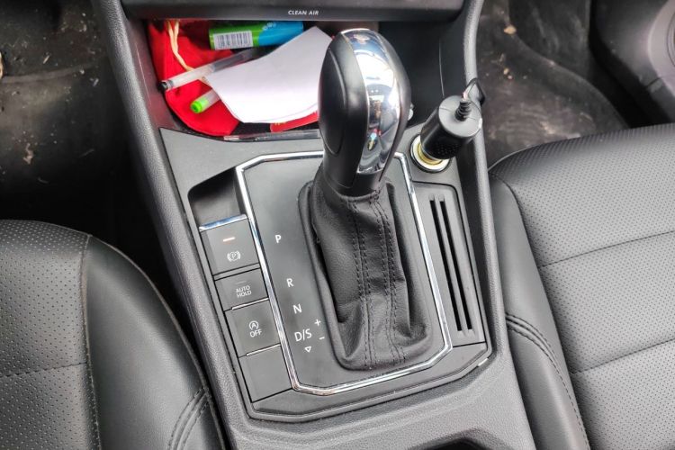 Volkswagen Lavida 2019 #14 Volkswagen Lavida 2019 car image #14