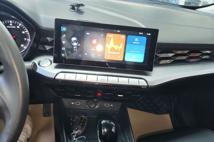 MG 5 2023 car image #13