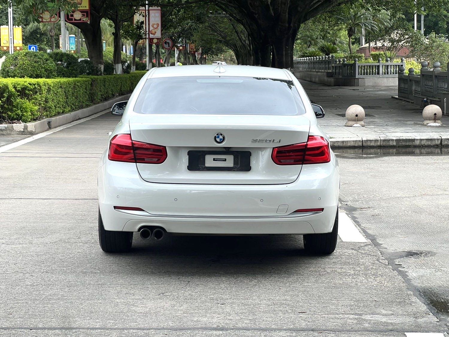 BMW 3 Series 2019 image de voiture #3