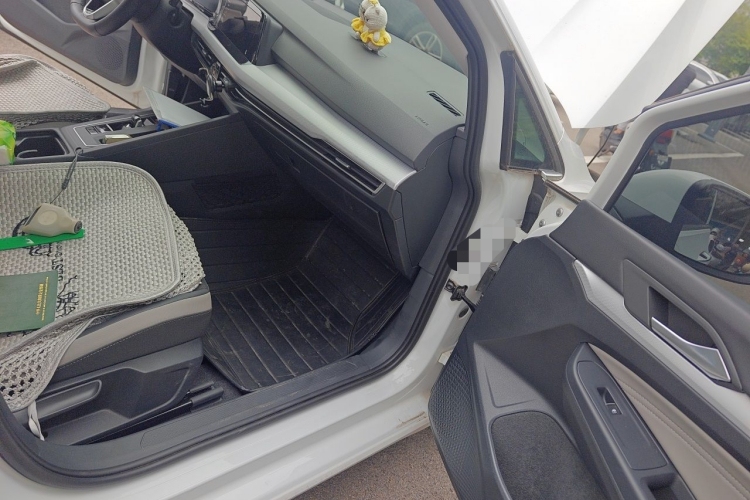 Volkswagen Golf 2021 #23 Volkswagen Golf 2021 car image #23
