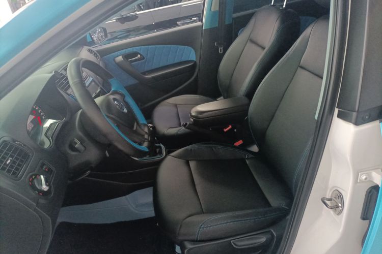 Volkswagen Polo 2016 #15 Volkswagen Polo 2016 car image #15