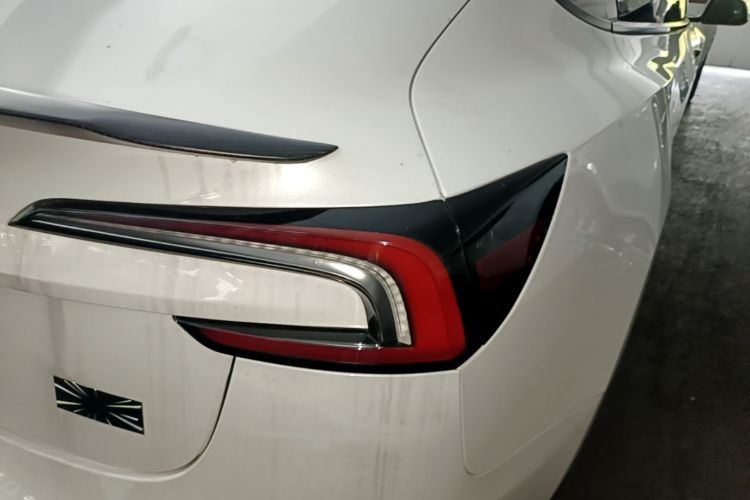Tesla Model 3 2024 #8 Tesla Model 3 2024 car image #8