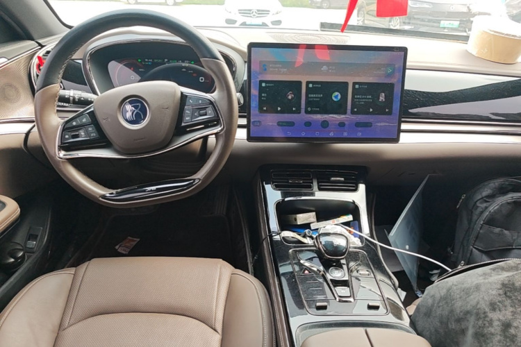 BYD Han 2002 imagen de coche #10