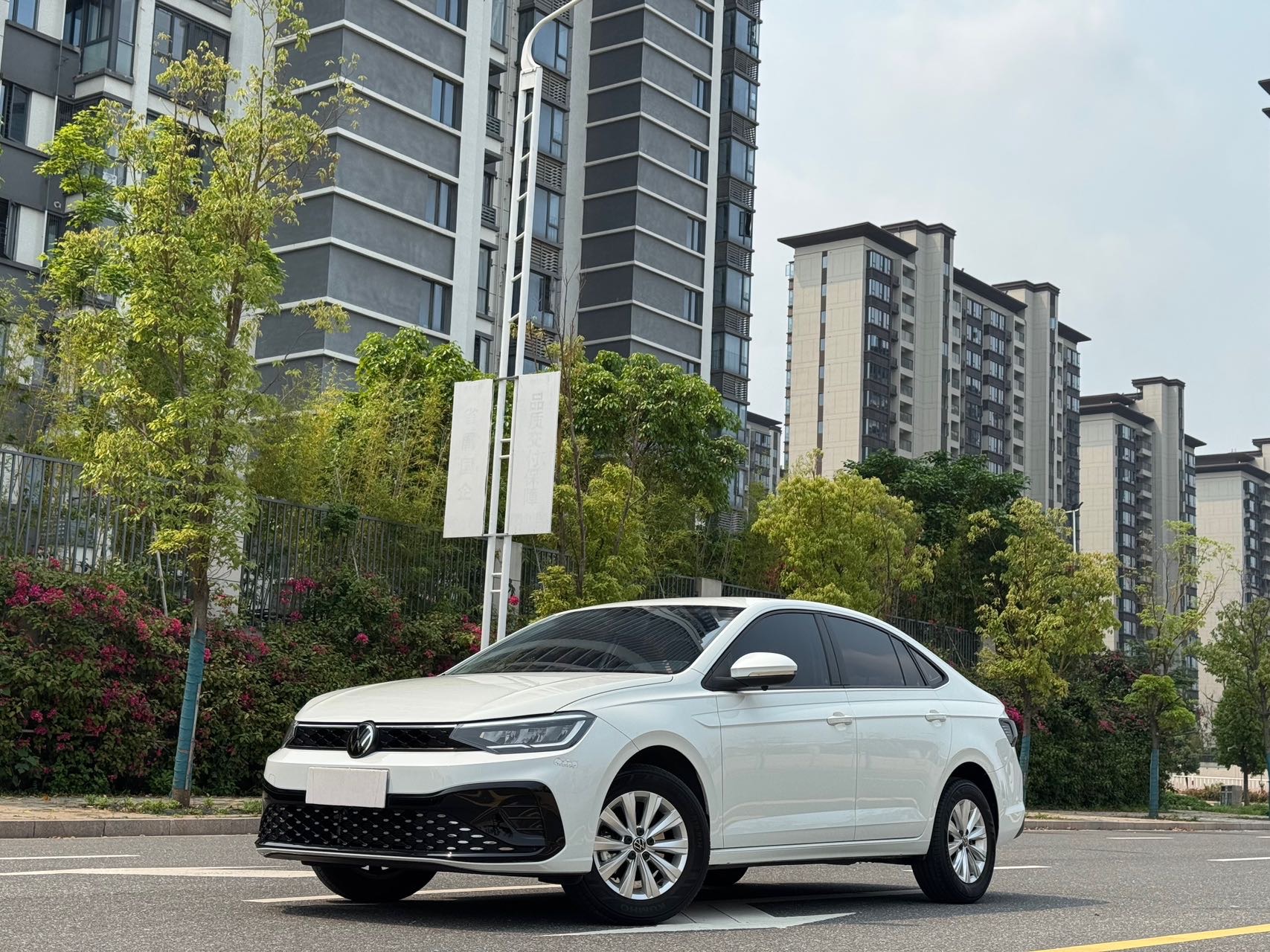 Volkswagen Lavida 2025 car image 