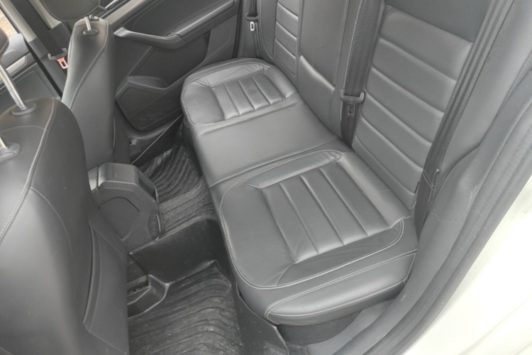 Volkswagen Lavida 2018 car image #17