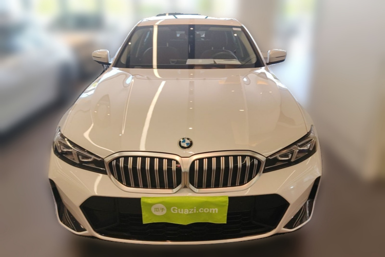 BMW 3 Series 2024 #3 BMW 3 Series 2024 car image #3