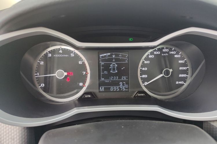 GEELY Emgrand GS 2017 car image #12