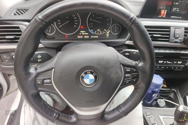BMW 3 Series 2018 #12 BMW 3 Series 2018 car image #12
