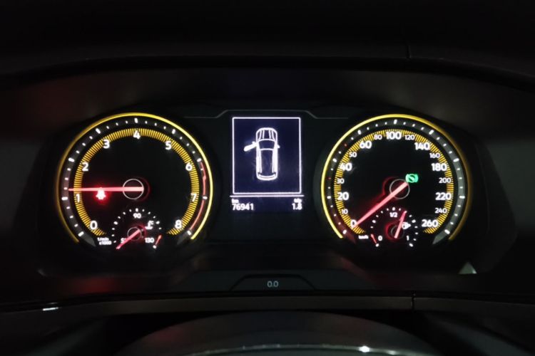 Volkswagen Tharu 2019 car image #15