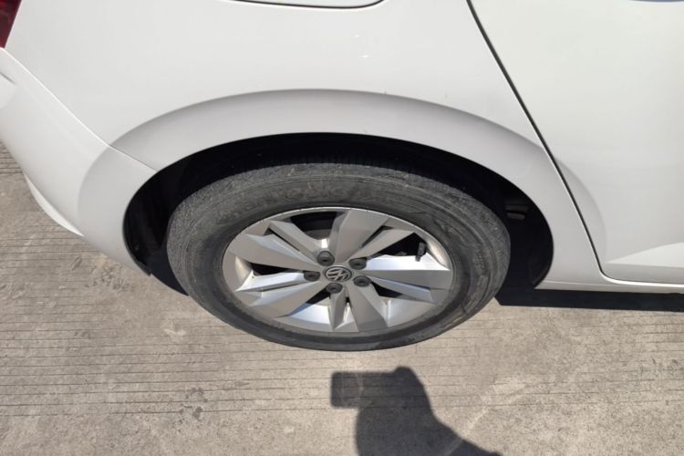 Volkswagen Polo 2020 car image #10