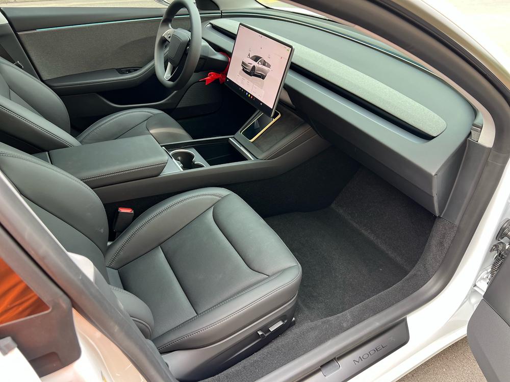 Tesla Model 3 2025 #11 Tesla Model 3 2025 car image #11