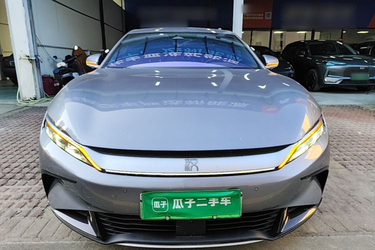 BYD Han 2023 car image #3