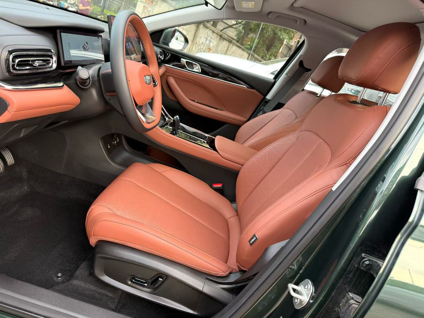 GEELY Emgrand 2025 #7 GEELY Emgrand 2025 car image #7