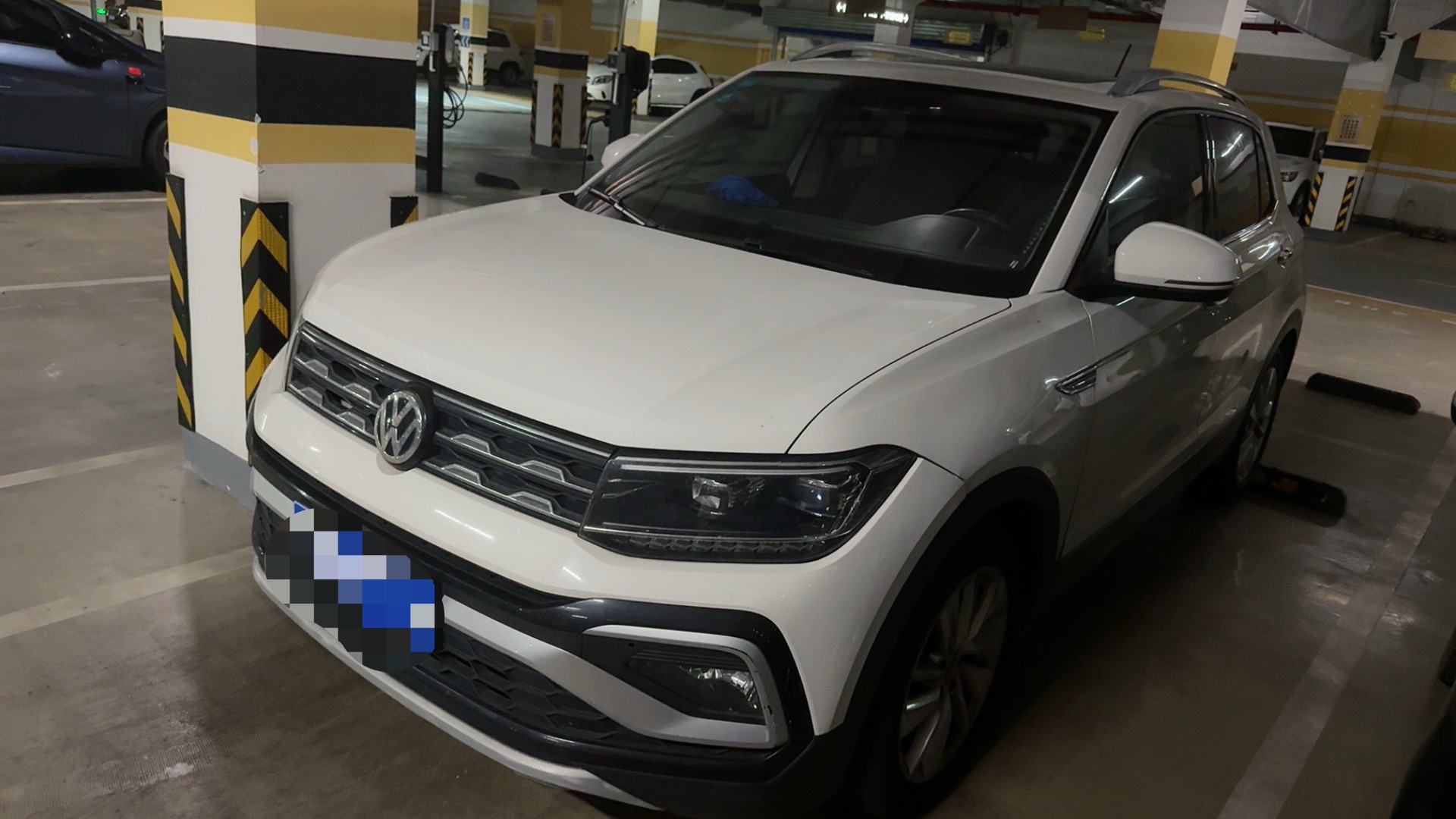 Volkswagen T-Cross 2020 Volkswagen T-Cross 2020 car image