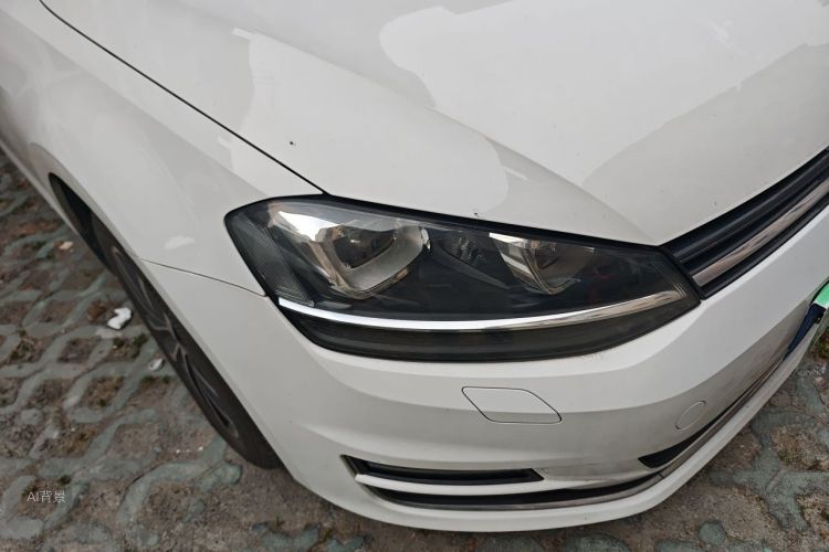 Volkswagen Golf 2017 car image #8