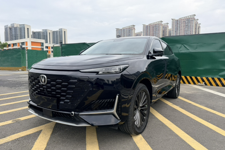 Changan UNI-K 2022 car image #2
