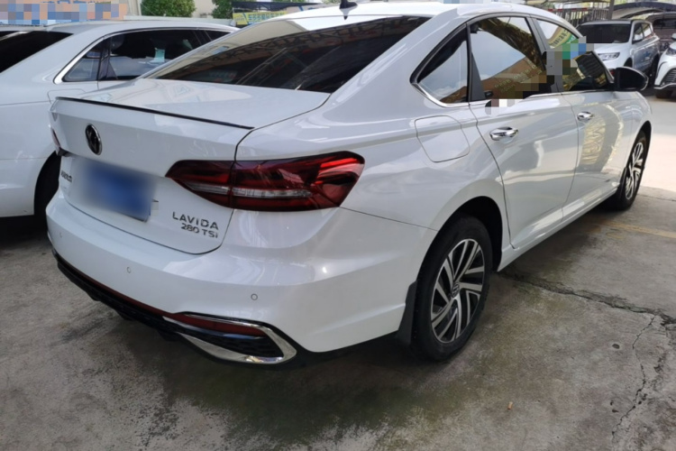 Volkswagen Lavida 2023 #7 Volkswagen Lavida 2023 صورة سيارة #7