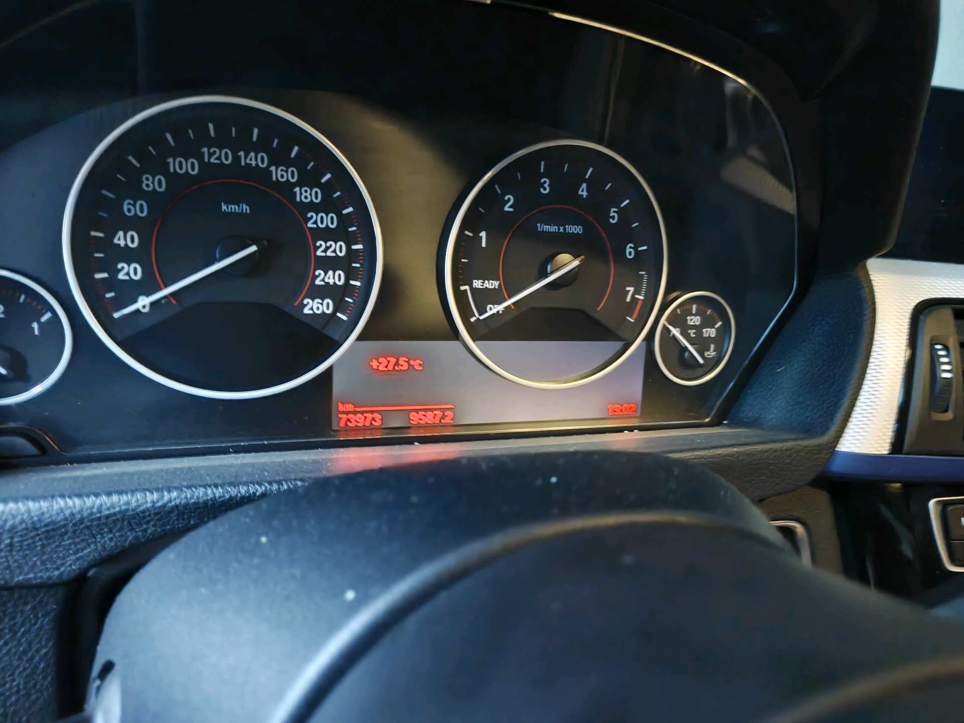 BMW 3 Series 2019 car image #6