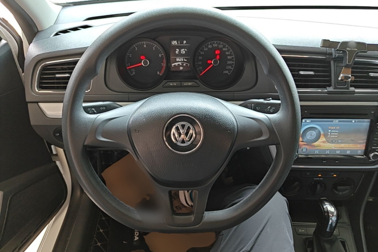 Volkswagen Lavida 2017 #15 Volkswagen Lavida 2017 car image #15