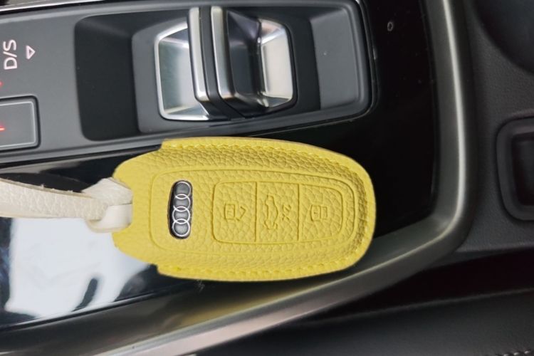 Audi A3 2021 immagine di auto #9