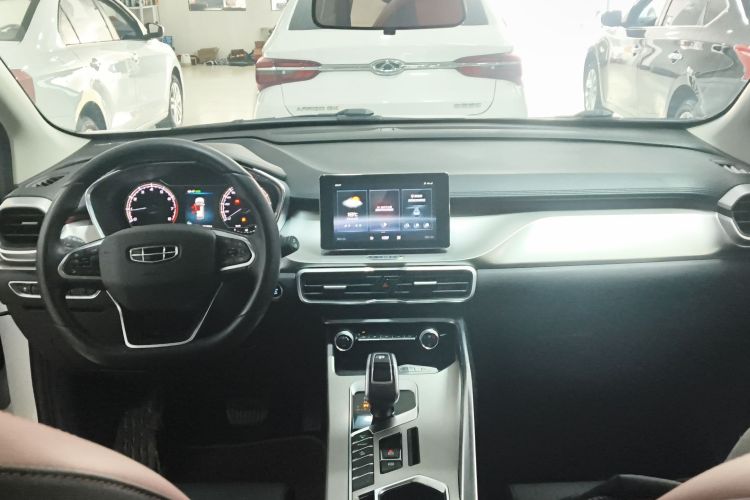 GEELY Coolray 2021 car image #10