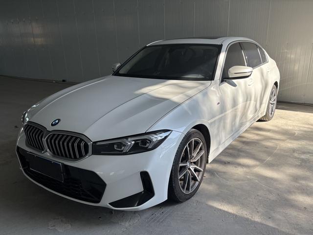 BMW 3 Series 2023 #19 BMW 3 Series 2023 immagine di auto #19