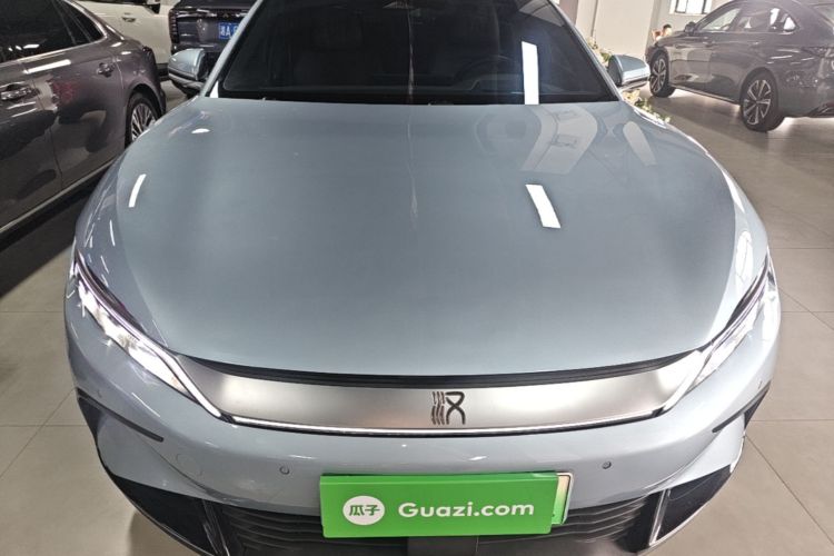BYD Han 2023 car image #3