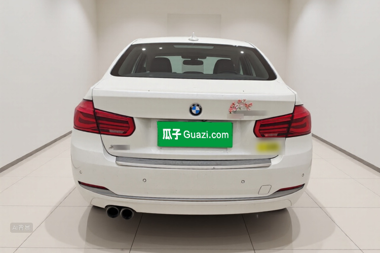 BMW 3 Series 2018 car image #6