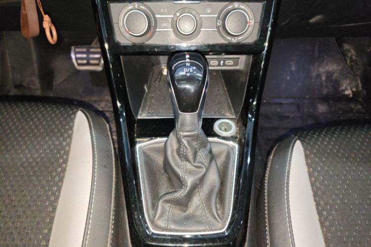 Volkswagen Tacqua 2021 #14 Volkswagen Tacqua 2021 car image #14