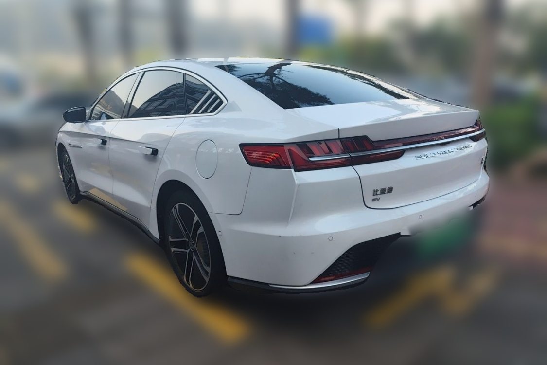 BYD Han 2021 #3 BYD Han 2021 car image #3