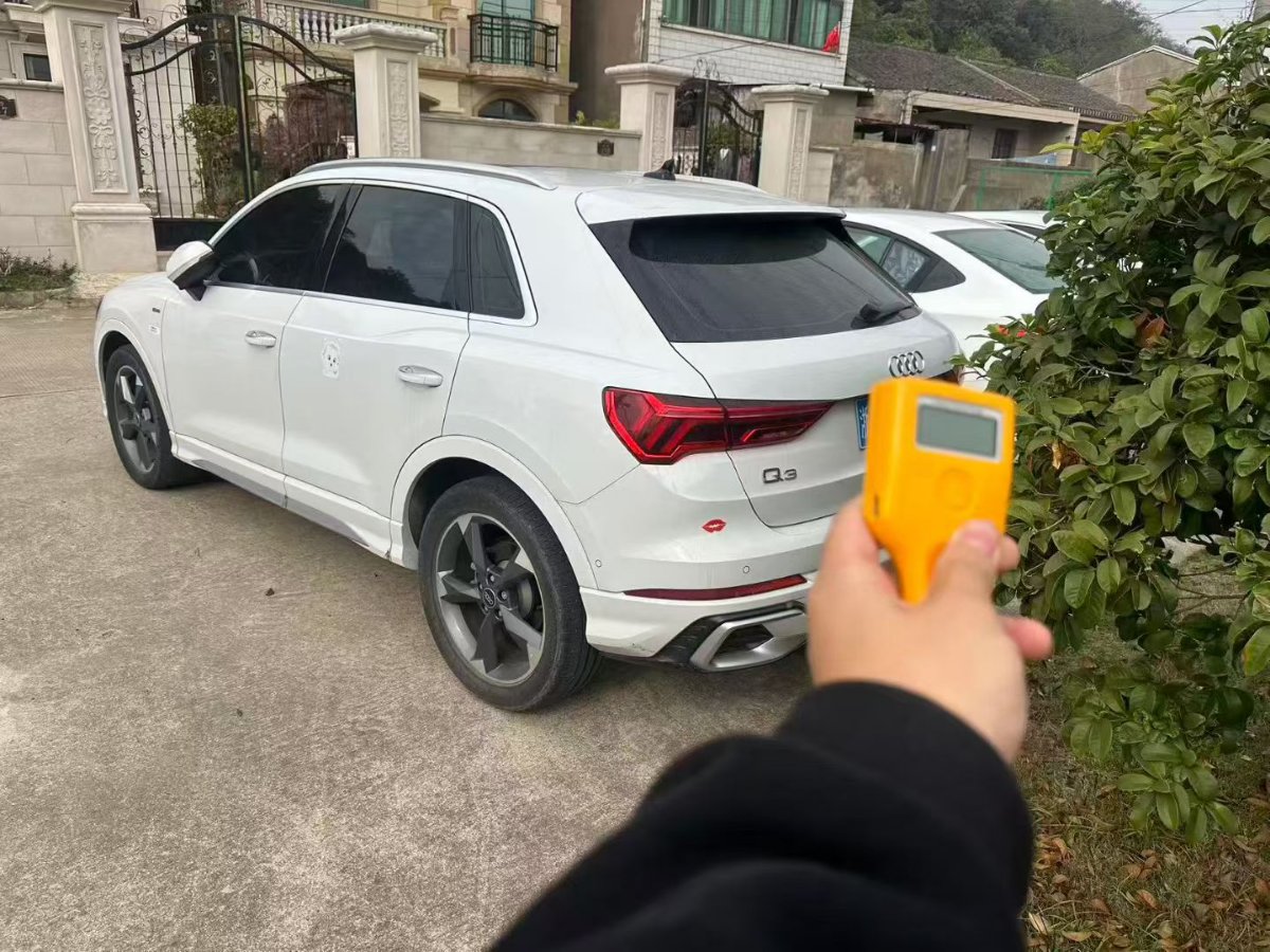 Audi Q3 2024 car image #4