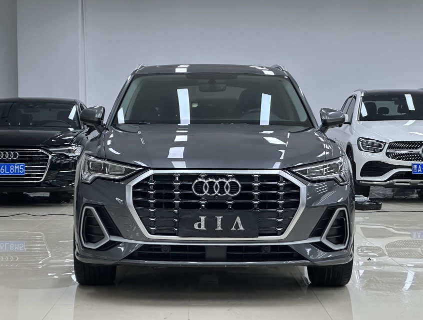 Audi Q3 2022 #2 Audi Q3 2022 car image #2