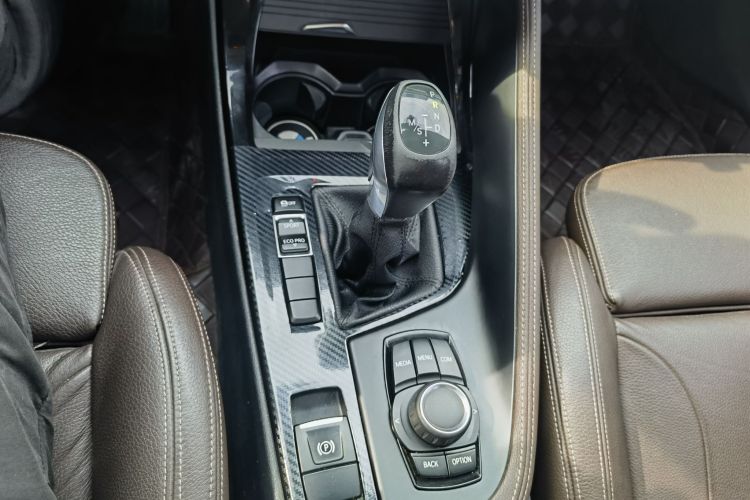 BMW X1 2018 #22 BMW X1 2018 car image #22