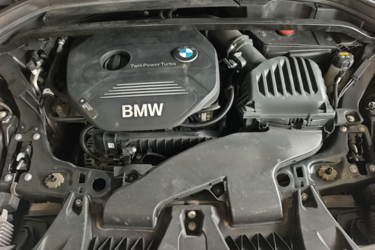 BMW X1 2018 #26 BMW X1 2018 car image #26