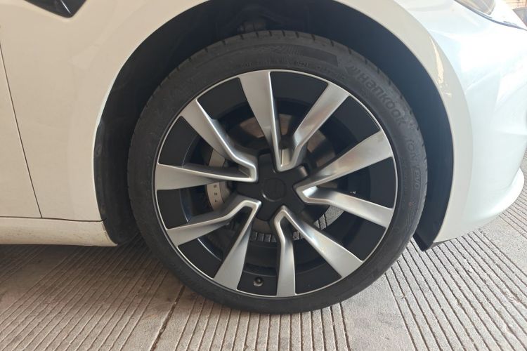 Tesla Model 3 2024 #6 Tesla Model 3 2024 car image #6